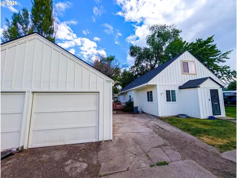590 Cedar St, Elgin, OR 97827 photo 27