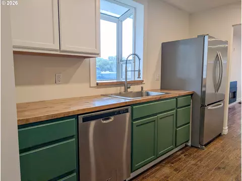 590 Cedar St, Elgin, OR 97827 photo 6