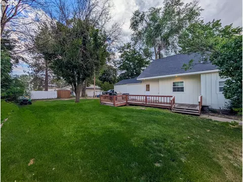 590 Cedar St, Elgin, OR 97827 photo 26