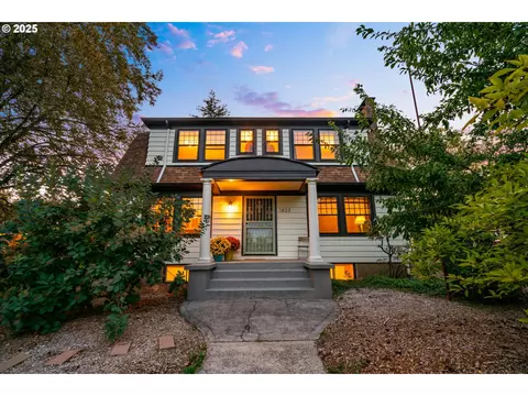 1623 Division St, Camas, WA 98607