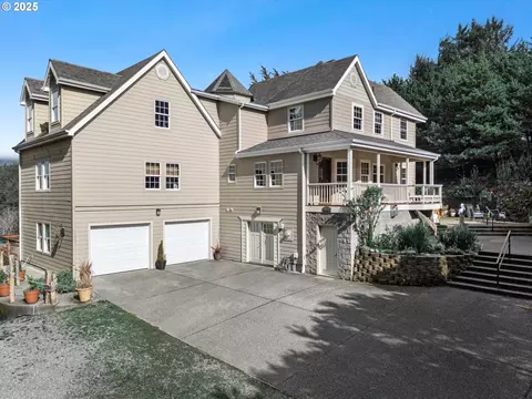 95161 Horizon Dr, Gold Beach, OR 97444