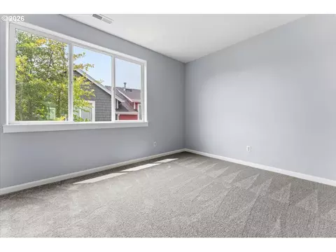 Bedroom - 876 NW Council Dr, Gresham, OR 97030 photo 1 of 6