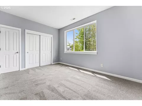 Bedroom - 876 NW Council Dr, Gresham, OR 97030 photo 2 of 6