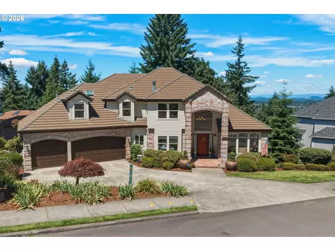 2790 Carriage Way, West Linn, OR 97068