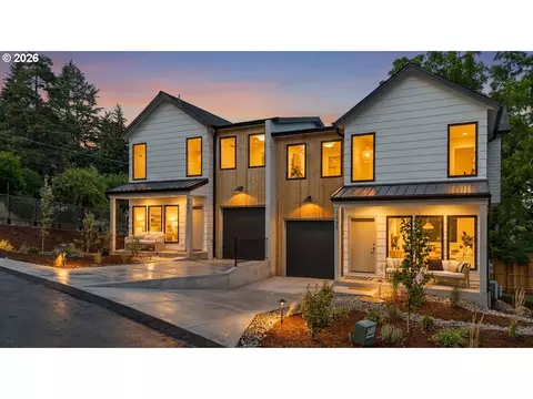 1883 Starlight Dr NW, Salem, OR 97304