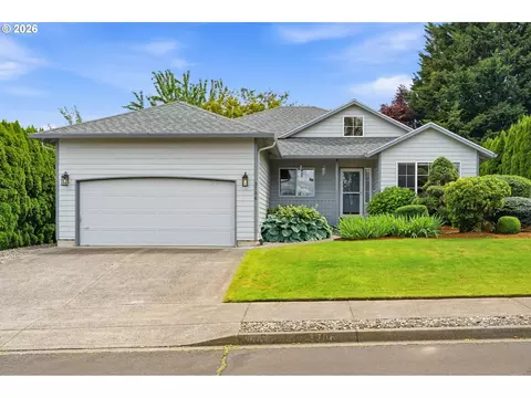 3706 NW 32nd Ave, Camas, WA 98607