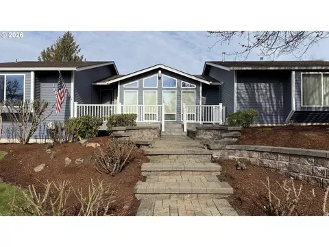 15400 NE 22nd Ave, Vancouver, WA 98686