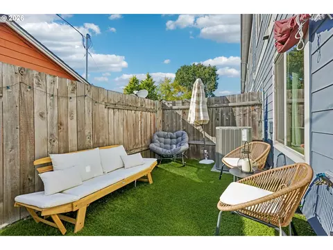 Other - 805 NW Victoria Ave, Gresham, OR 97030 photo 6 of 6