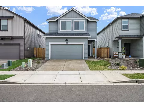 2259 30th Pl, Springfield, OR 97477