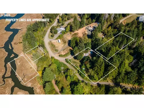 93195 Coal Bank Ln, Coos Bay, OR 97420