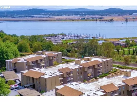 5575 Evergreen Blvd #4306, Vancouver, WA 98661