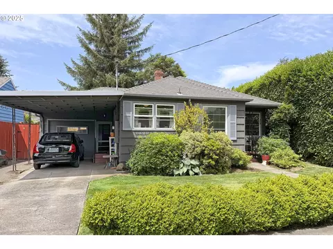 6325 SE 77th Ave SE, Portland, OR 97206