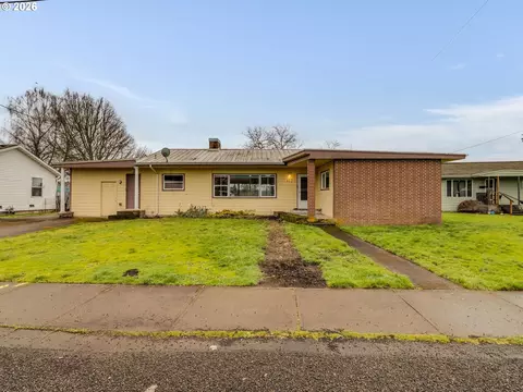 412 SE Grant St, Sheridan, OR 97378