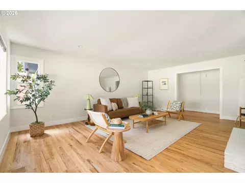 55 NW Sleret Ave, Gresham, OR 97030 photo 17