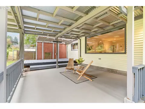 55 NW Sleret Ave, Gresham, OR 97030 photo 38