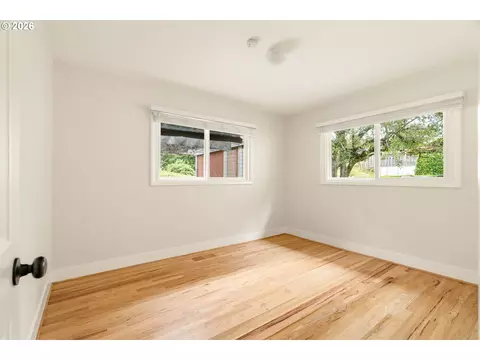 55 NW Sleret Ave, Gresham, OR 97030 photo 33
