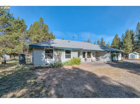 Exterior - 55471 Richard Way, Bend, OR 97707 photo 11 of 17