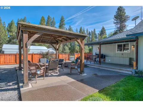 Other - 55471 Richard Way, Bend, OR 97707 photo 8 of 11