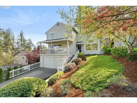 9420 SW 53rd Ave, Portland, OR 97219