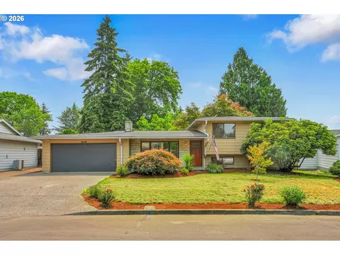 12136 SE Sequoia Ave, Milwaukie, OR 97222