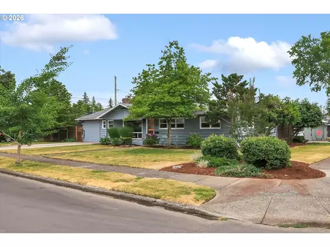 9760 SW Inglewood Pl, Portland, OR 97225