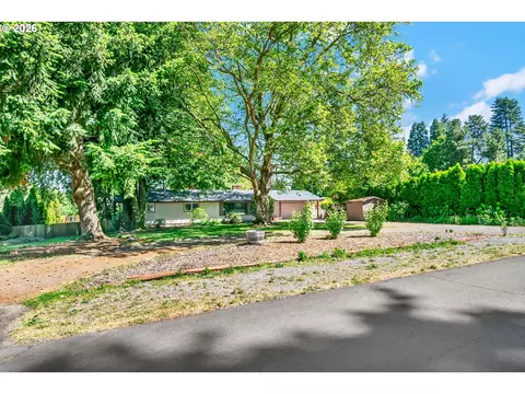 Exterior - 1385 Beebe Ln, Eugene, OR 97404 photo 3 of 14