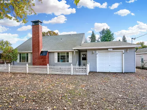 1305 Main St SE, Albany, OR 97322