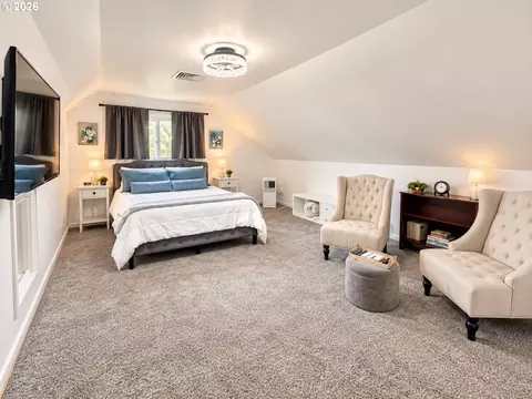 Bedroom - 2872 Suffolk Ct, Eugene, OR 97401 photo 6 of 7
