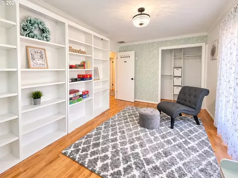 Other - 2872 Suffolk Ct, Eugene, OR 97401 photo 3 of 8