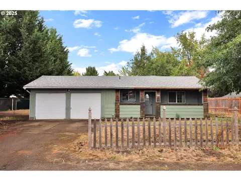 4655 Avalon St, Eugene, OR 97402