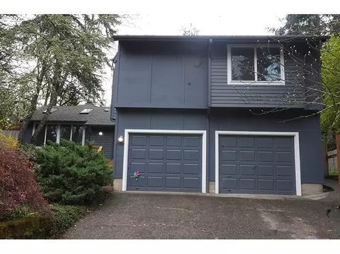 4768 Manzanita St, Eugene, OR 97405