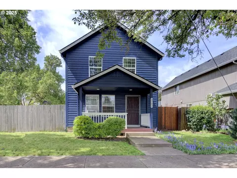 3702 S St, Vancouver, WA 98663