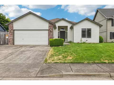 33333 Adam Ct, Scappoose, OR 97056