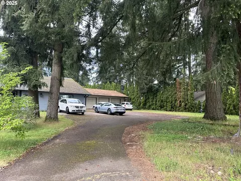 8212 NE 162nd Ave, Vancouver, WA 98682