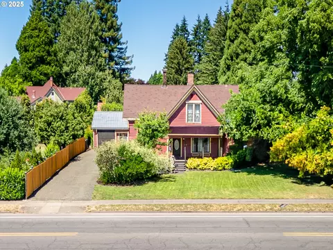 858 Main St E, Monmouth, OR 97361