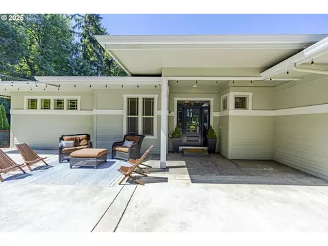 1848 E 43rd Ave, Eugene, OR 97405