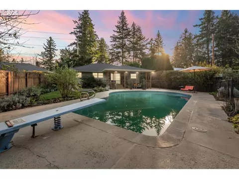 12699 SE Harold St, Portland, OR 97236