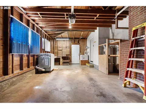Other - 130 E 31st Ave, Eugene, OR 97405 photo 11 of 12