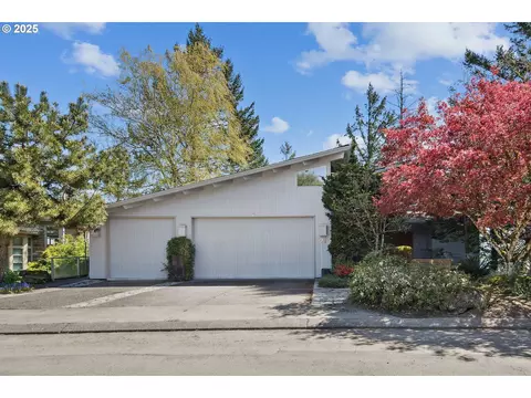 21 Nansen Smt, Lake Oswego, OR 97035