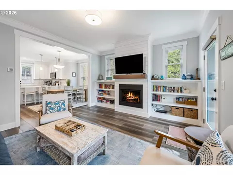 Living - 11 Cedar Run Loop, Pacific Beach, WA 98571 photo 1 of 4