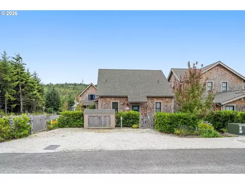 Exterior - 11 Cedar Run Loop, Pacific Beach, WA 98571 photo 3 of 10