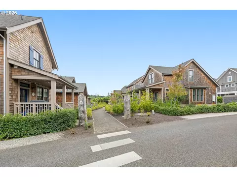 Exterior - 11 Cedar Run Loop, Pacific Beach, WA 98571 photo 2 of 10