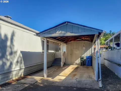 1200 E Central Ave #110, Sutherlin, OR 97479 photo 3