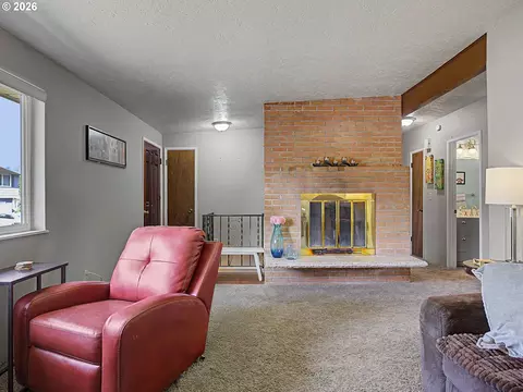 Other - 1454 SW 4th St, Gresham, OR 97080 photo 3 of 13