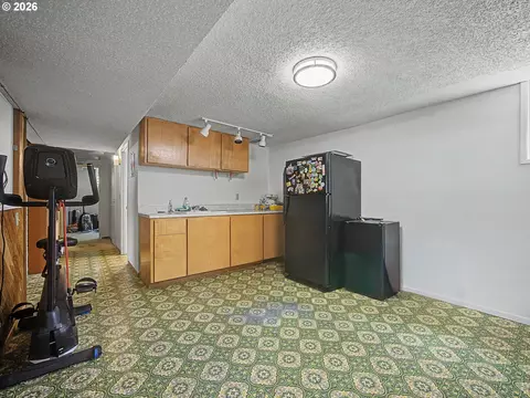 Other - 1454 SW 4th St, Gresham, OR 97080 photo 8 of 13