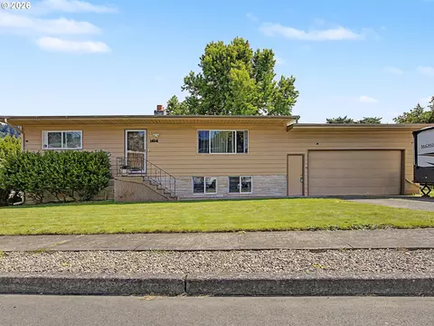 Exterior - 1454 SW 4th St, Gresham, OR 97080 photo 12 of 12