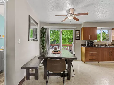 Dining - 1454 SW 4th St, Gresham, OR 97080 photo 1 of 2