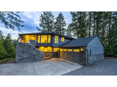 32518 Dillard Rd, Eugene, OR 97405