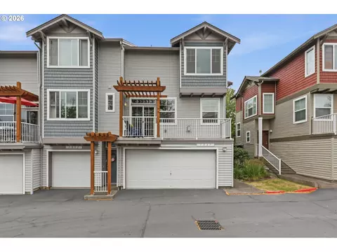 1847 NE 102nd Ave, Beaverton, OR 97006