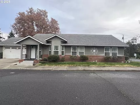 625 S Elizabeth St, Milton Freewater, OR 97862